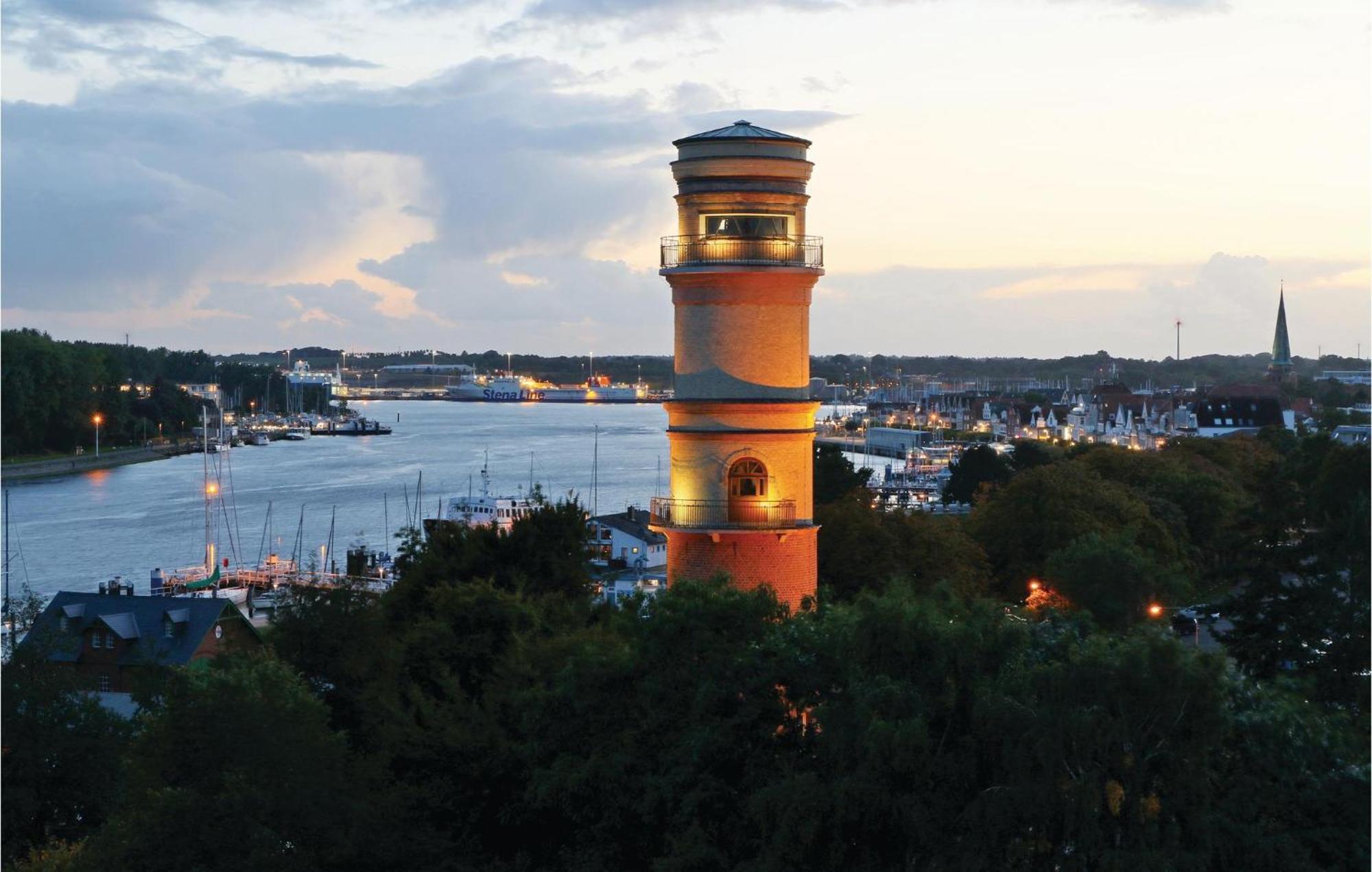 Amazing In Travemuende With Wifi Apartment Lubeck